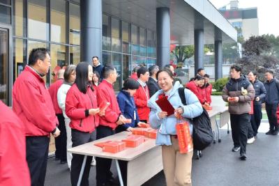 东康人干劲十足启新程