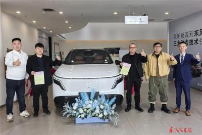 东风日产NX8 迎来全国双首订