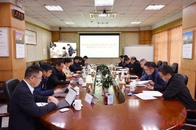 东风商用车公司举办树立和践行正确政绩观学习教育读书班（第二期）
