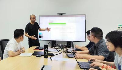 东风商用车技术中心团队攻克悬置技术难关——让东风商用车跑得更稳更舒适