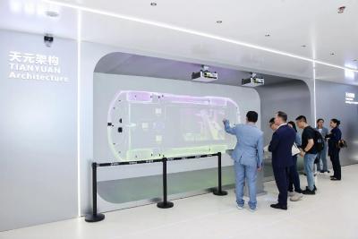 一脑统筹、全感交互、线控执行——东风汽车“智能化”技术这样构建