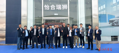 标致品牌CEO阿兰·法维考察东风标致经销商