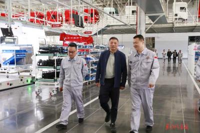 公司工会在十堰、襄阳基地开展调研慰问