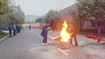 没有安全一切归零：岚图汽车深入开展安全文化建设