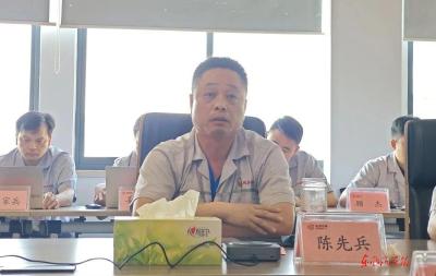 东风华神营销公司公路物流车营销部：全力打赢HS7市场攻坚战