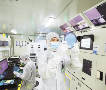 又一高端光芯片项目入驻武汉新城