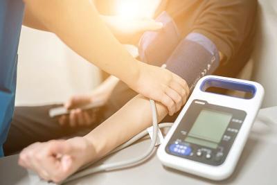 高血压不只怪盐！最新研究揪出三个“幕后推手”，你可能每天都在做