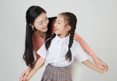 超级爱“臭美”