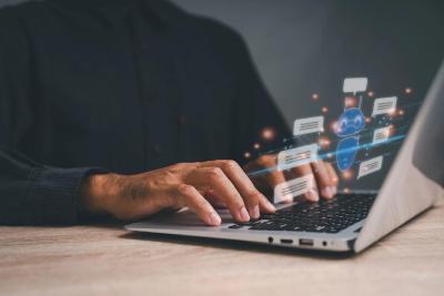 警惕境外间谍借“工作通知”伪装窃密 国安部提醒→